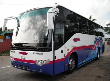 bus advertising singapore